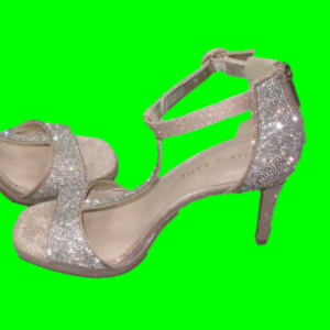 NWOT Kelly & Katie Silver Sparkle Strappy Heels Size 7.5 M